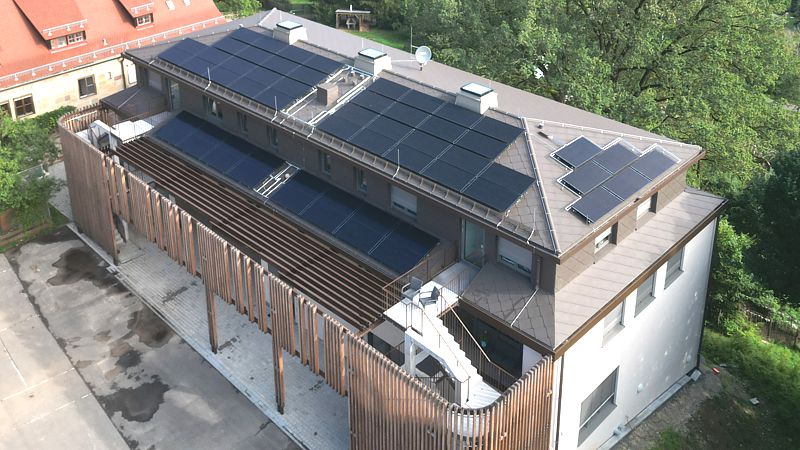 Photovoltaikdach und Wärmepumpe